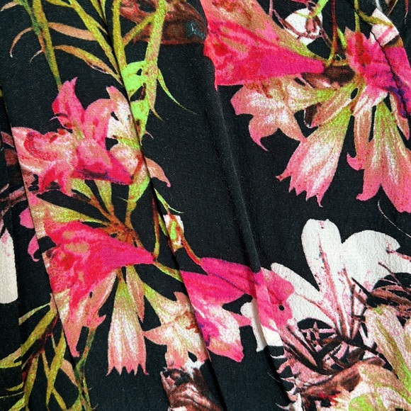 Lovers + Friends Tropical Floral Print Romper - Picture 5 of 7